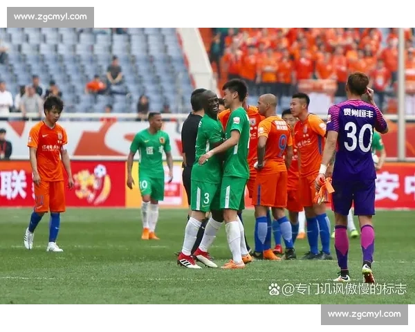 中日足球对决背后的实力较量与亚洲格局新变数引发球迷高度关注与期待